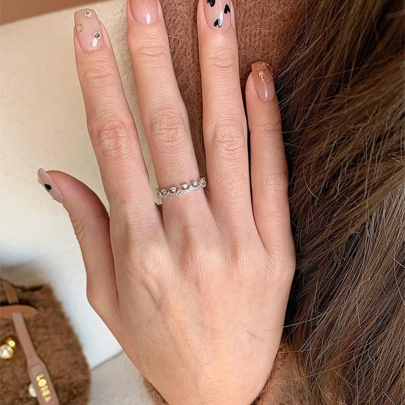 Elegant Lightweight Luxe Copper Ring With Unique Geometry And Glittering Details