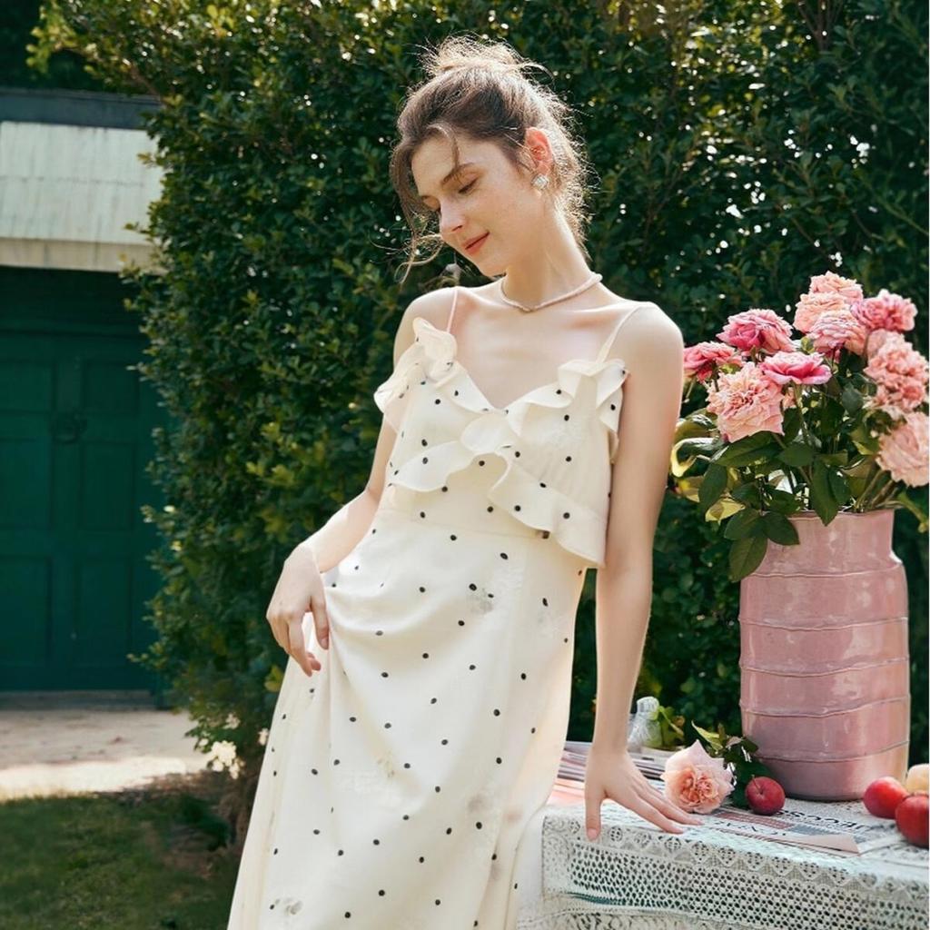 Oulain French-Style Floral Chiffon Spaghetti Strap Dress with Ruffle Trim, Waist-Cinching Long Dress