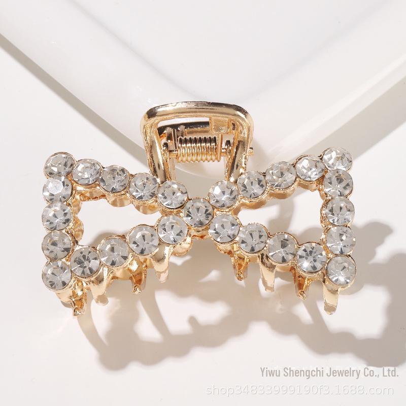 Корейская заколка для волос с жемчугом: Стильный зажим из сплава с гальваническим покрытием для женщин