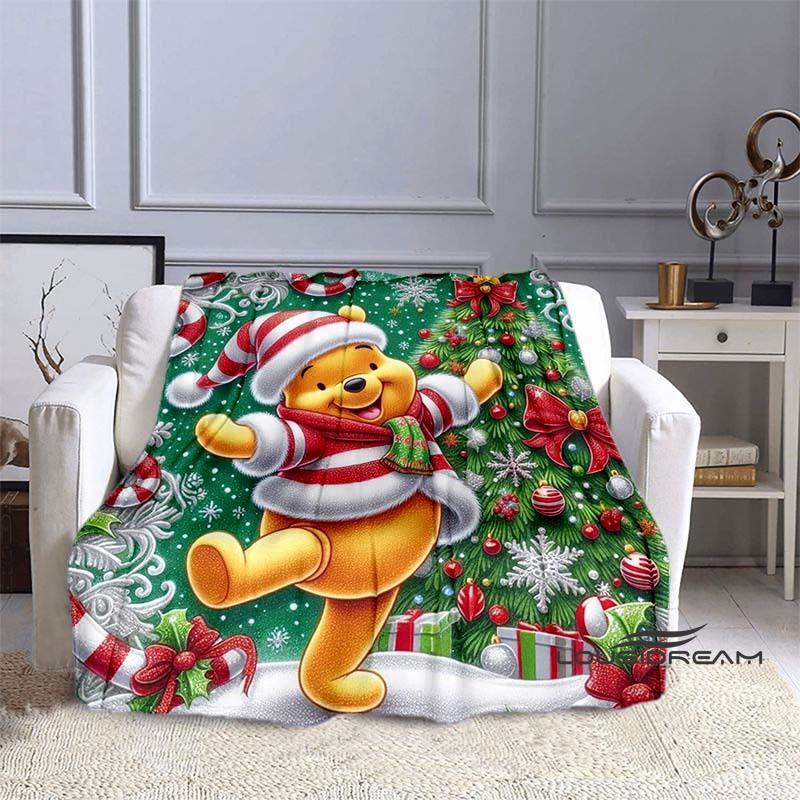 This fun cartoon Pooh Bear blanket is lightweight and breathable, suitable for dormitories, naps, living rooms, offices, and all