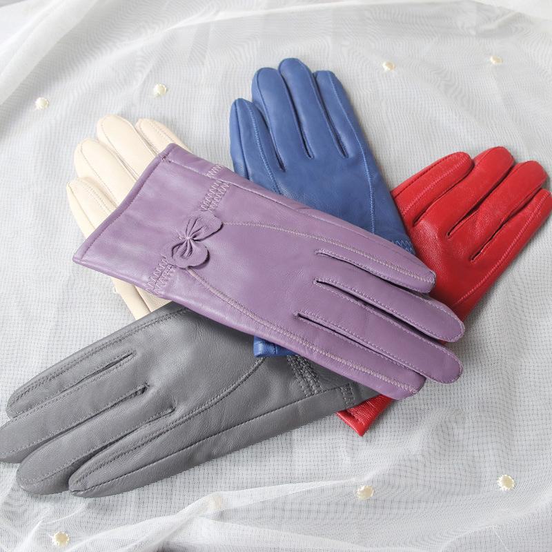 Женские зимние перчатки из овчины — теплые, толстые, на бархатной подкладке, в корейском стиле, с разрезами для пальцев