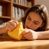 Сенсорная игрушка-сквиш в форме сыра, медленно восстанавливающая форму, расслабляющая игрушка для взрослых, расслабляющая медленно восстанавливающая форму еда для мальчиков, девочек, подростков, студентов, подарки