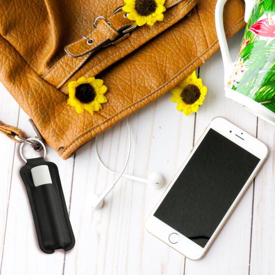 Lipstick Storage Bag Small Portable Lip Balm Bag with Keychain Convenient Lipstick Carrying Case for Outdoor