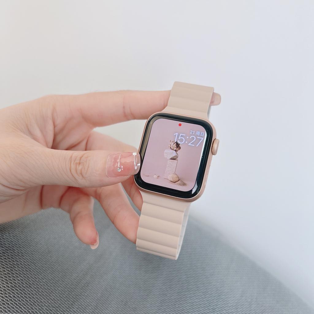 Простой силиконовый ремешок для часов Apple Watch Ultra 9 8 7 49 мм 45 мм 41 мм Силиконовый ремешок с магнитной застежкой для часов iWatch 6 5 4 SE 44 мм 40 мм 42 мм