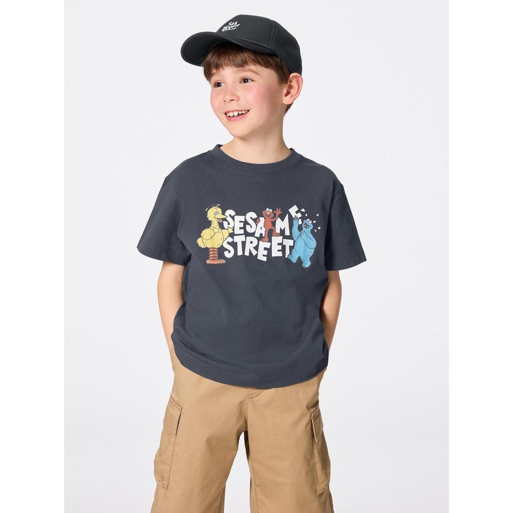 GU by Uniqlo Детская футболка-поло унисекс с рисунком Sesame sT