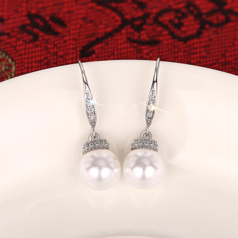 Huitan Imitation Pearl Women Drop Earrings Elegant Wedding Party Inlaid Bright Cubic Zirconia Fashion Lady Accessories Jewelry