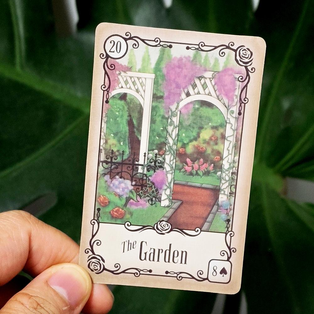 Карты Ленорман «Под розами» Очаровательная колода Пти Ленорман из 40 карт, представленная с нежными иллюстрациями в сепии 9*6 см