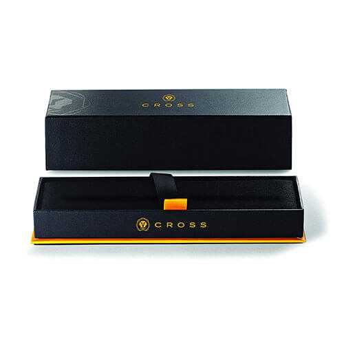 Кросс Бейли — лауреат медали за перо (шариковая ручка)