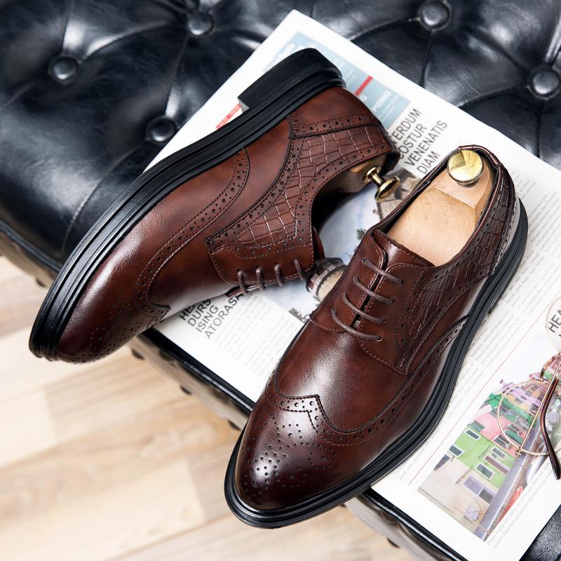 Коричневые туфли-броги в британском стиле для мужчин, дышащая нескользящая кожаная повседневная обувь, мужские туфли с острым носком для свадьбы