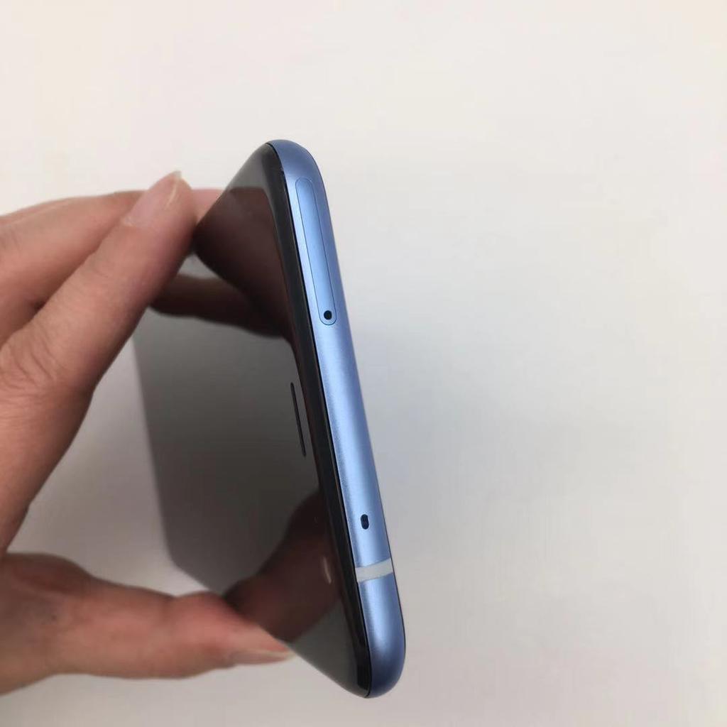 95% New Refurbished HTC U11 5.5" 4GB RAM 64GB ROM Mobile Phone