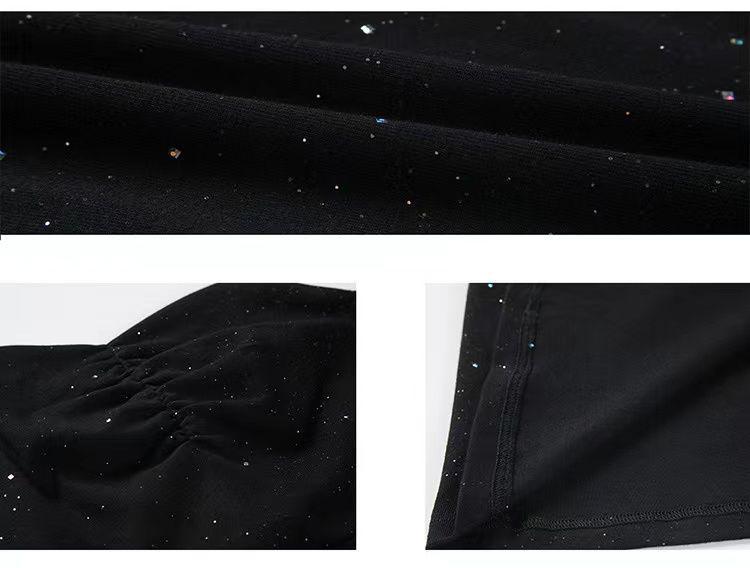 Летнее корейское платье Хепберн черного цвета с пайетками и разрезом миди прилегающего кроя на бретелях