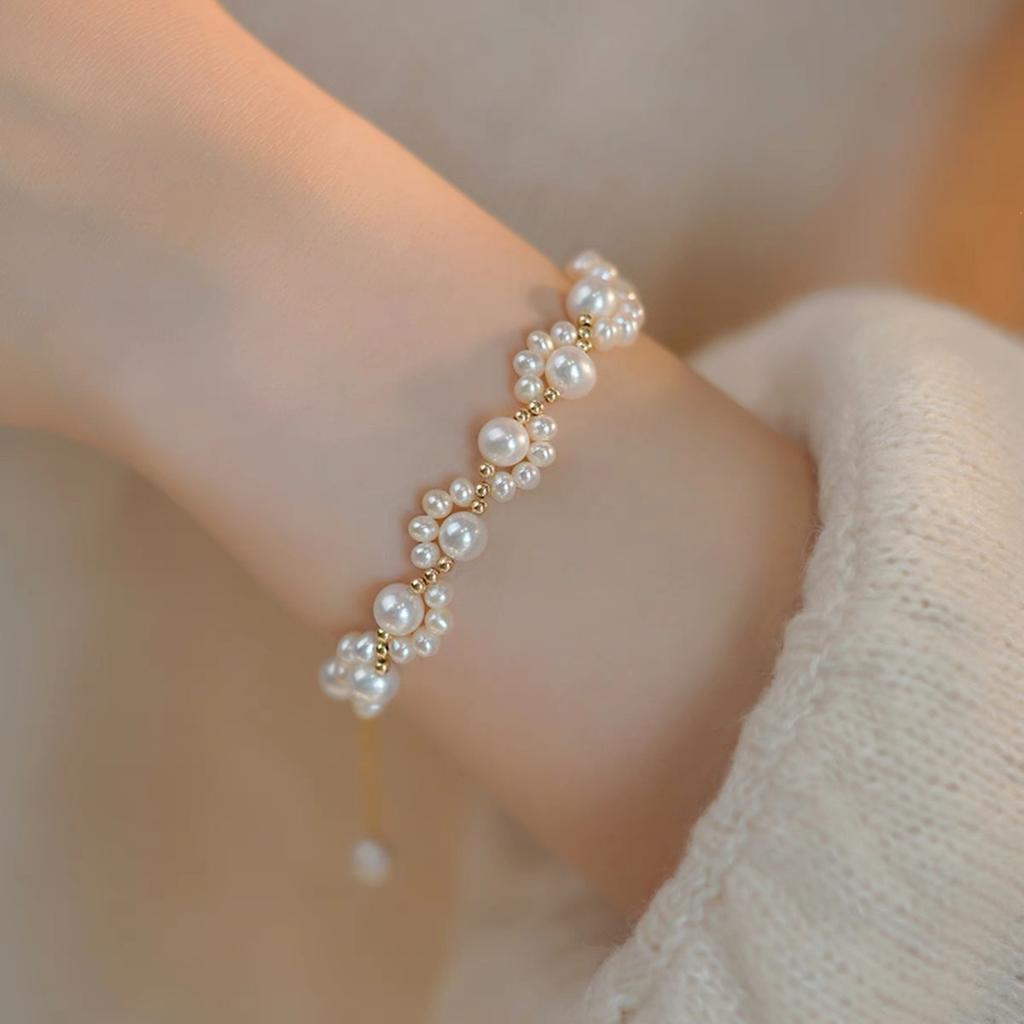 Women's Bracelet Collection - Girls' Bow-shaped Bracelet - Beaded Design - Insect Fashion - Multi-functional Accessory - Gift, Jewelry