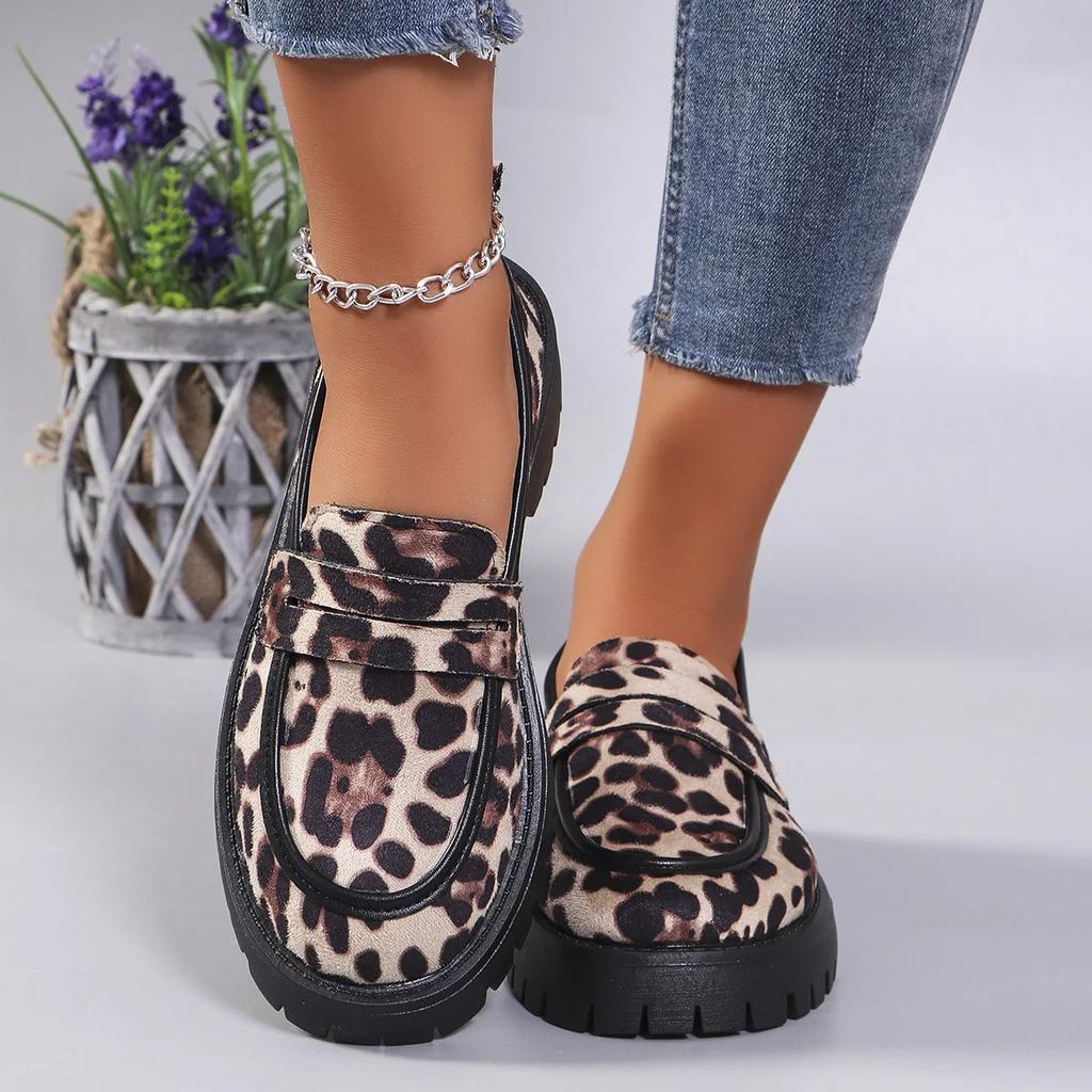 2024 Spring/Autumn New Leopard Pattern British Style Casual Shoes with Versatile Temperament and Suede Women's Style Le Fu Shoes