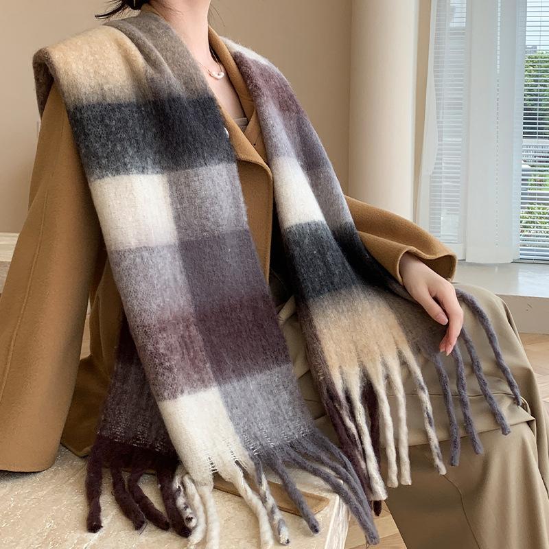 Winter New Scarf Women's Winter Thickened Warm Scarf Colored Plaid Fringed Scarf Shawl Fashionable Outer Cover