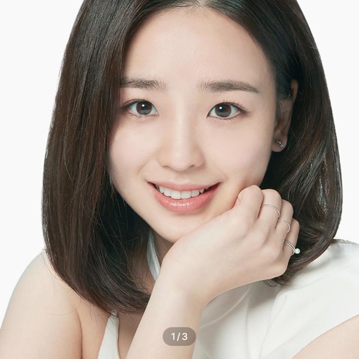 Становится прозрачным (30p)