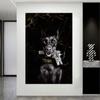 Современная мода черный доберман собака лев с пистолетом постер холст картина роскошные животные настенное искусство картина для декора гостиной