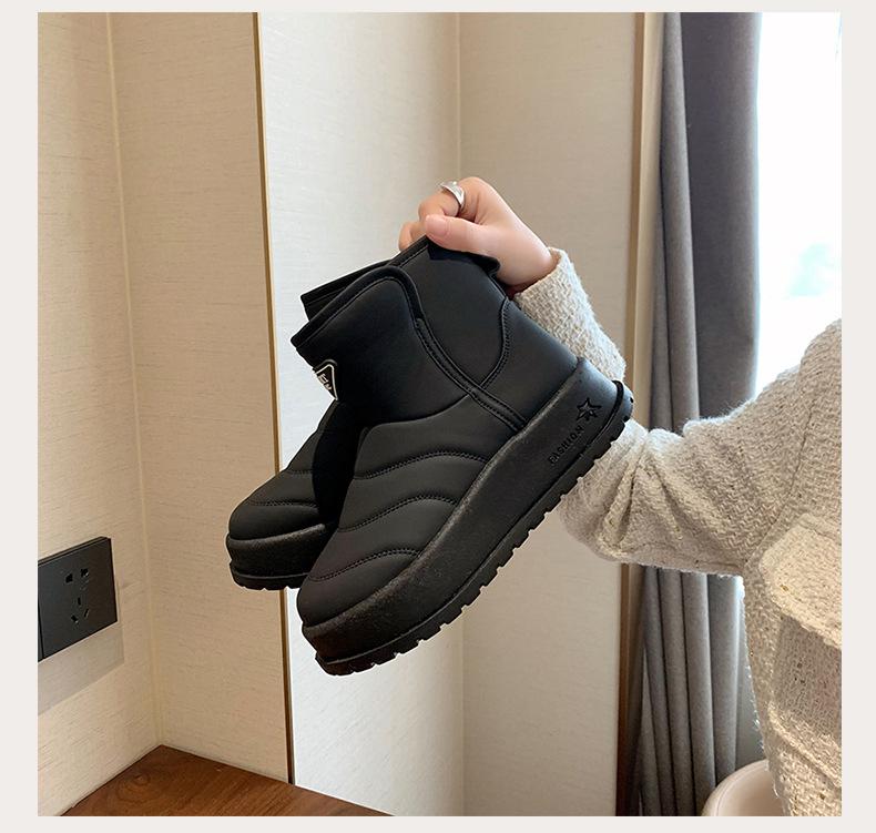 Женские зимние бархатные высокие зимние ботинки 2024 года — теплая, стильная повседневная обувь в корейском стиле (Модель КТ2822)