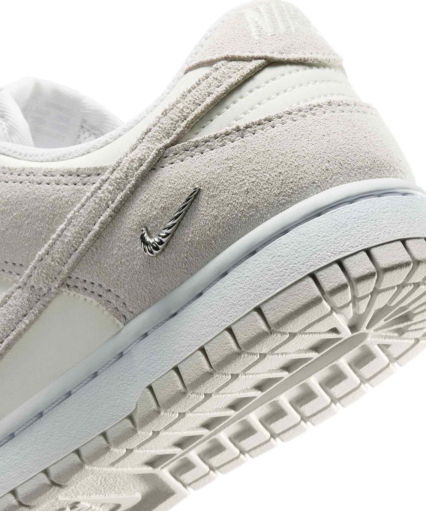 Nike Dunk Low Suede W - Sail:White:Metallic Silver:Best Grey / Io4244-105