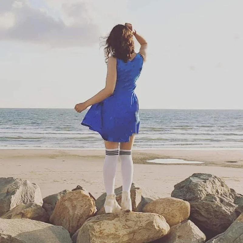 Милые длинные носки выше колена в стиле Лолиты для японских девочек, школьные черно-белые полосатые чулки для косплея для женщин