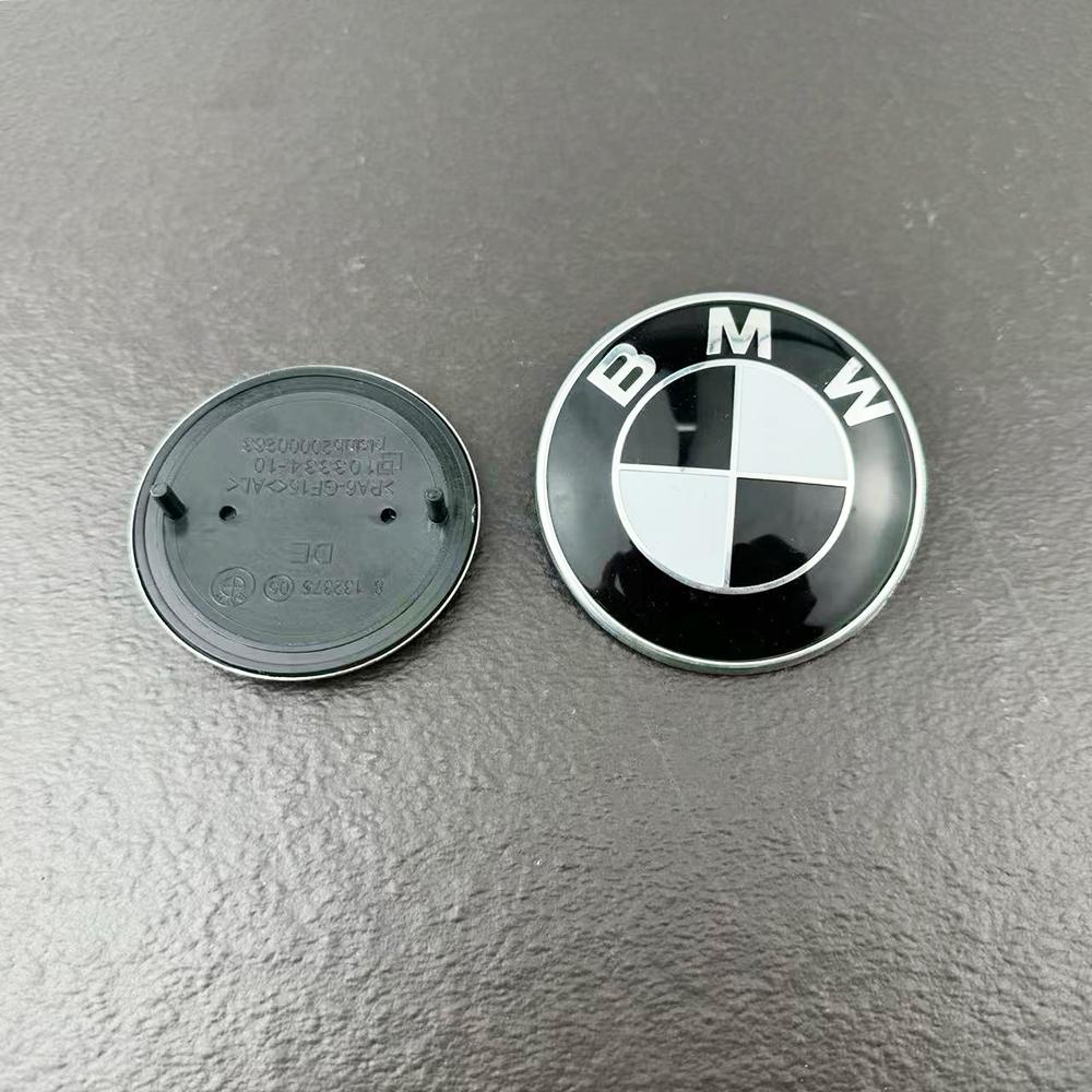 74mm 82mm Car Logo Front Hood Rear Trunk Emblem For BMW M Logo E46 E36 E34 F10 E90 F30 E60 F30 E53 E30 E92 E87 Auto Accessories FD2