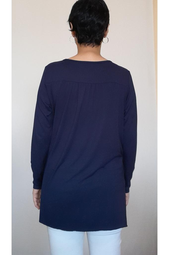 Женская стильная футболка большого размера, темно-синяя футболка из вискозы из чесаного хлопка со сборками, с укороченной передней и задней частью