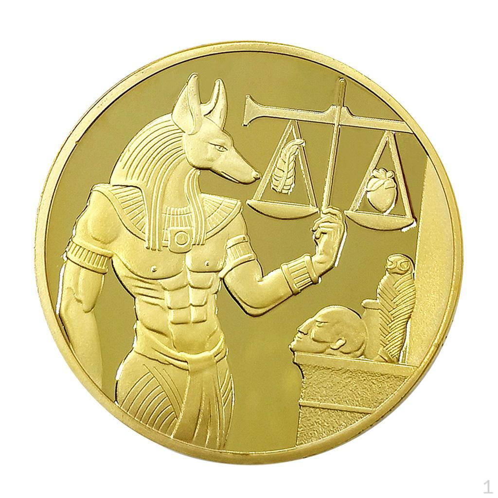 Позолоченная памятная монета