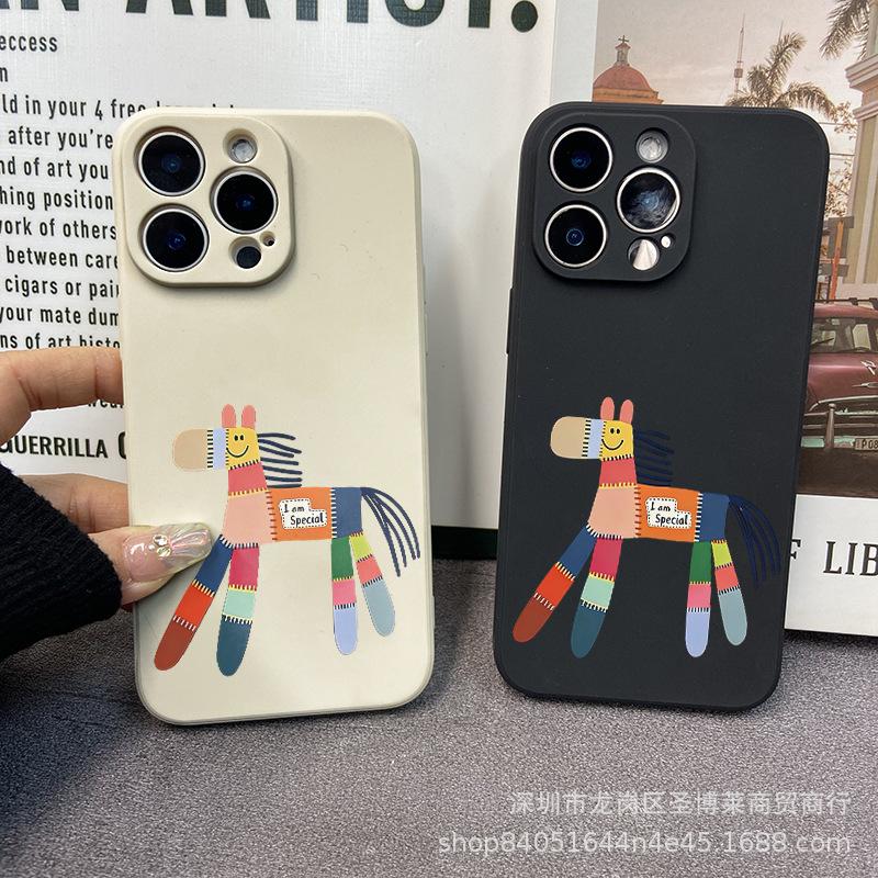 Цветной пони применяется к чехлу для мобильного телефона iPhone15 14PROMAX полноразмерный 13/11 противоударный 16/15 защитный чехол 17
