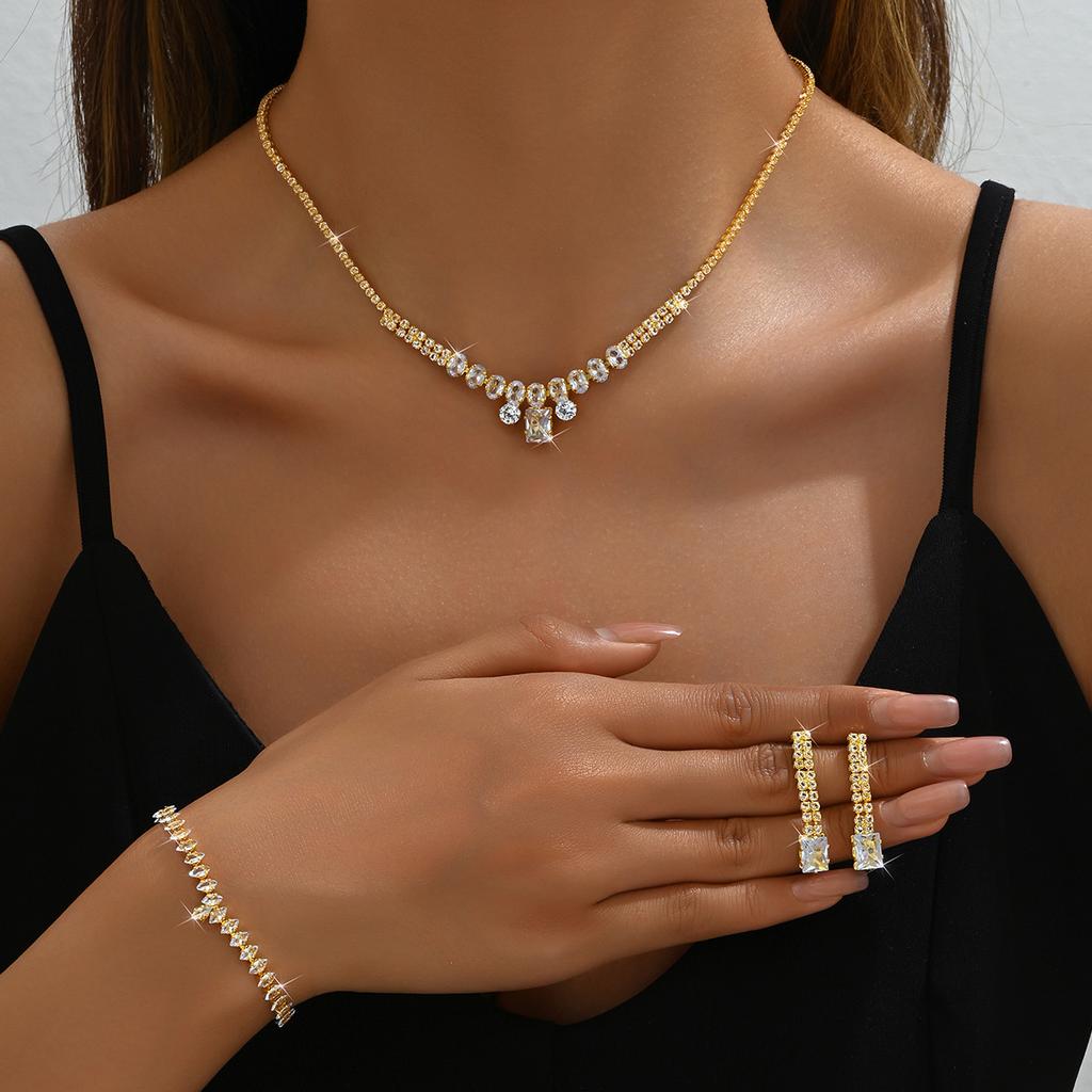 Роскошный темпераментный комплект украшений из стразов и циркония, ожерелье, серьги, браслет, комплект из трех предметов