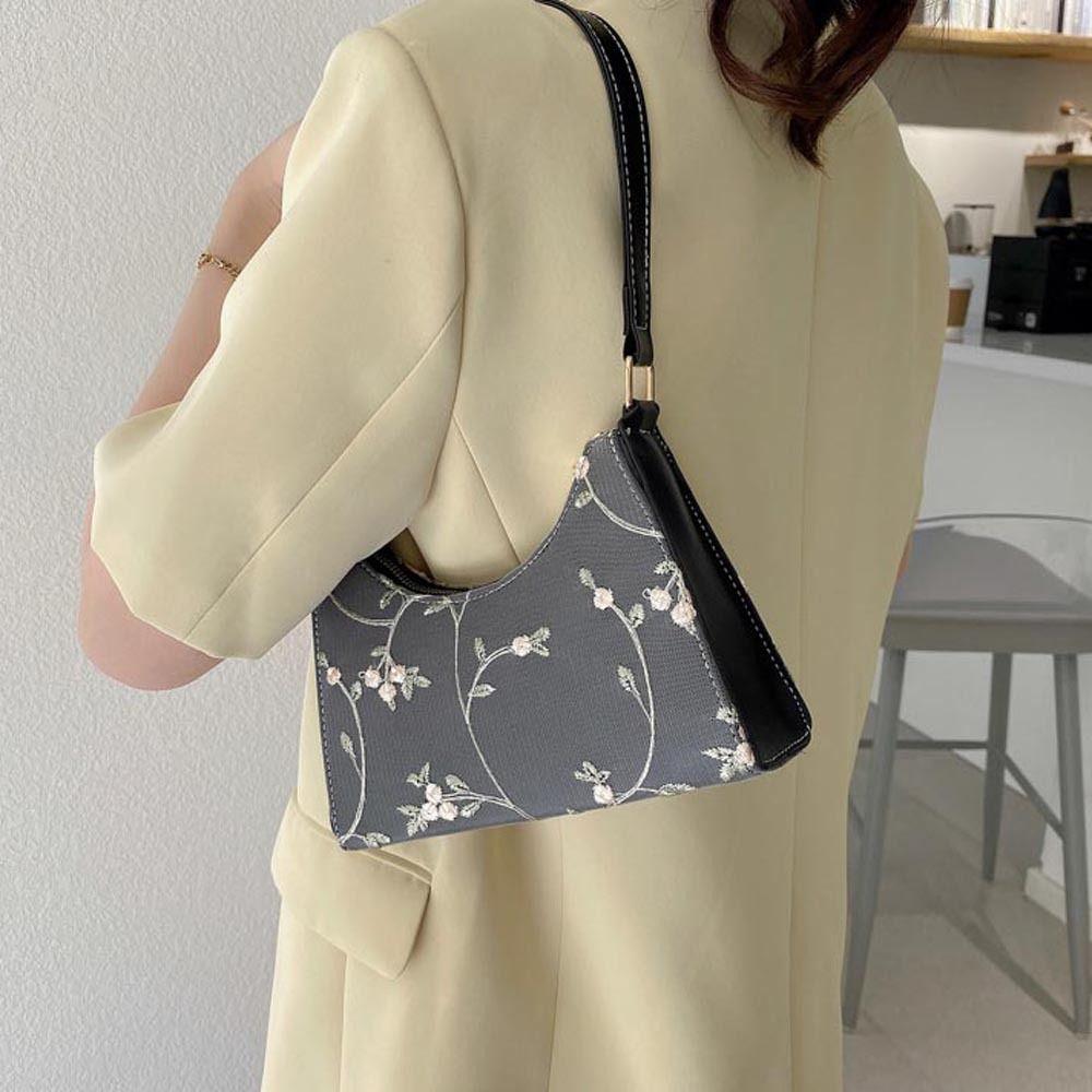 Small Handbag Embroidery Flower Korean Handbag Mini Messenger Bags Shoulder Bags Women Underarm Bag