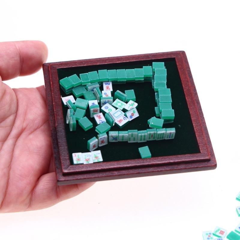 Realistic Clothes Mahjong Table Realistic Pretend Play for Kids Table and Chairs Model Toy 1:12 Doll House Accessories