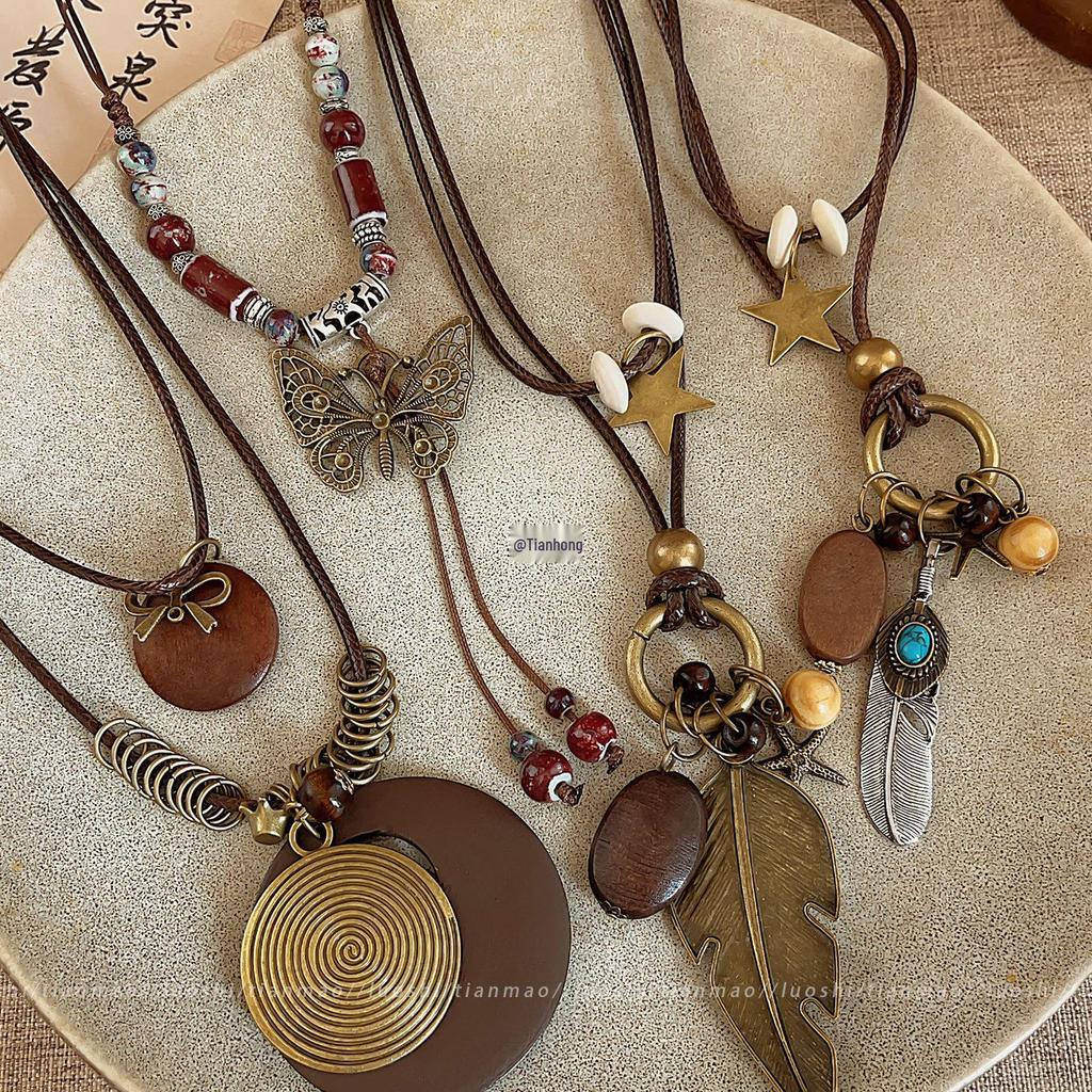 2025 Bohemian Ethnic Choker: Light Luxury Clavicle Necklace for Women