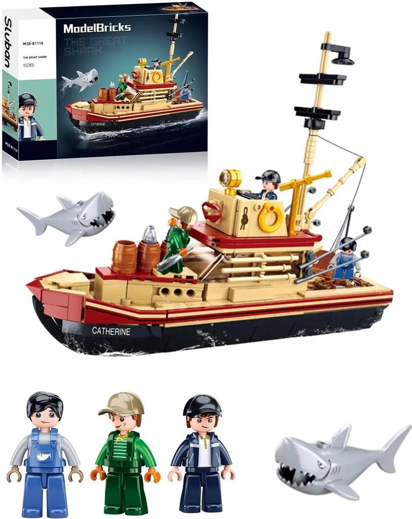Non-Toxic 592Pcs Shark Fishing Ship Building Blocks Great White Model With Mini Figures Creative Diy Toy Birthday Gift For Kids Adults