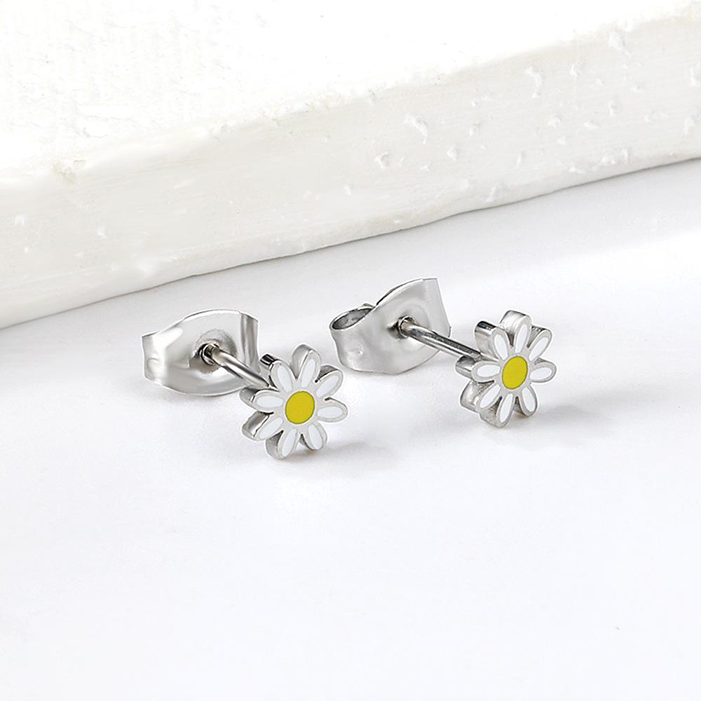 Cross-border European American Colorful Daisy Flower Stud Earrings - Simple Sweet Christmas Design