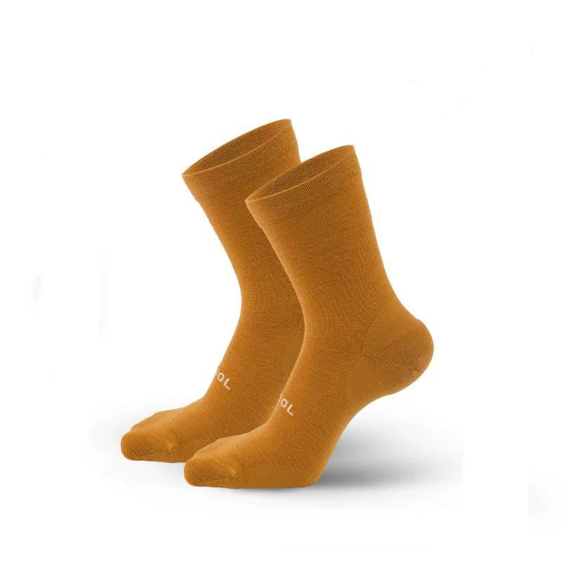 Merino Wool Socks, Outdoor Warm, Odor-Resistant, Lightweight, Comfortable, Moisture-Wicking, Quick-Drying Mid-Calf Socks, All-Season Sports Socks