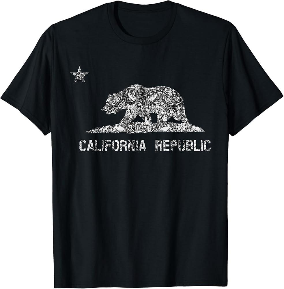 California Republic Flag Floral Bear Gift TShirt Unisex T-Shirt