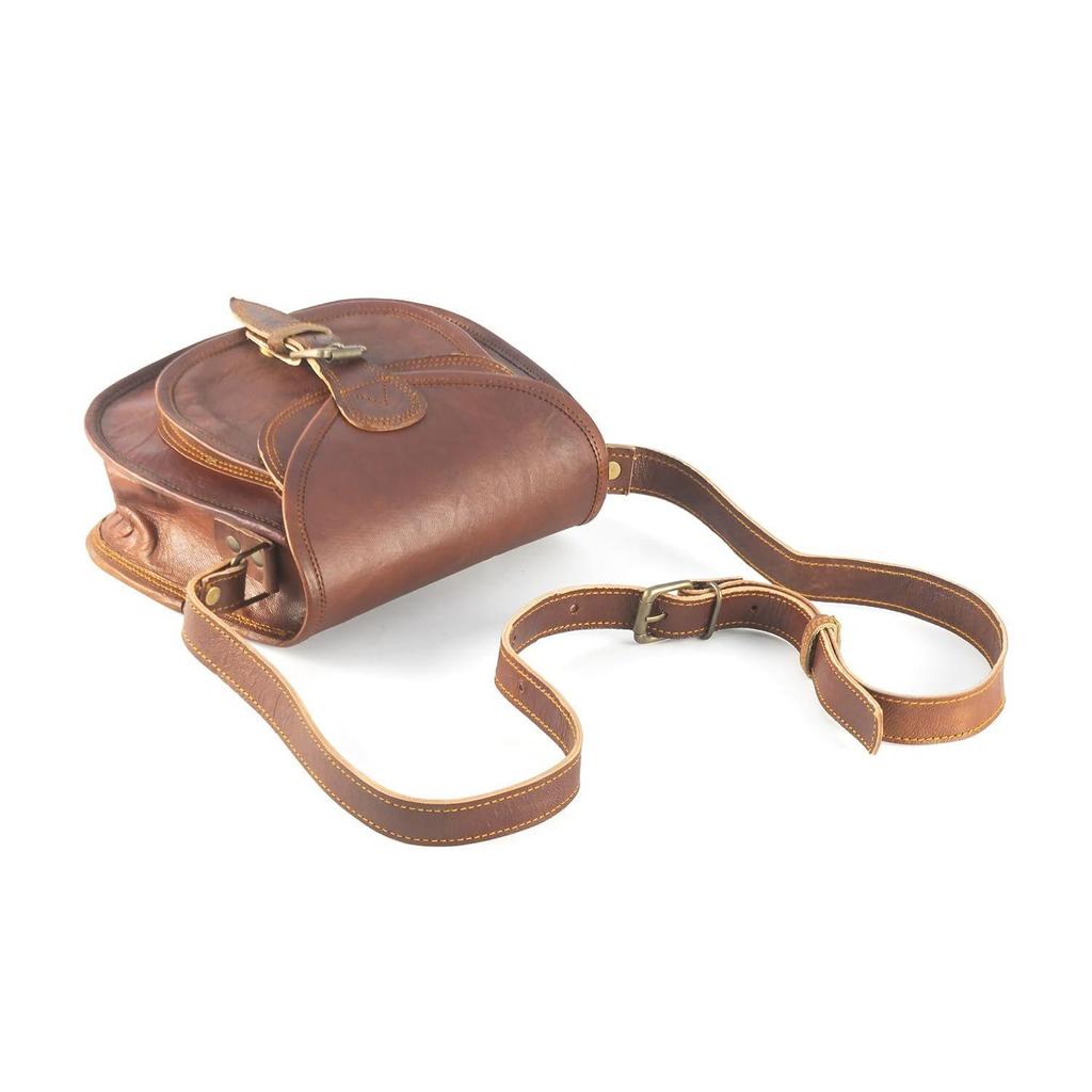 Повседневная сумка-слинг из козьей кожи для девочек и женщин. Стильная коричневая сумка через плечо.