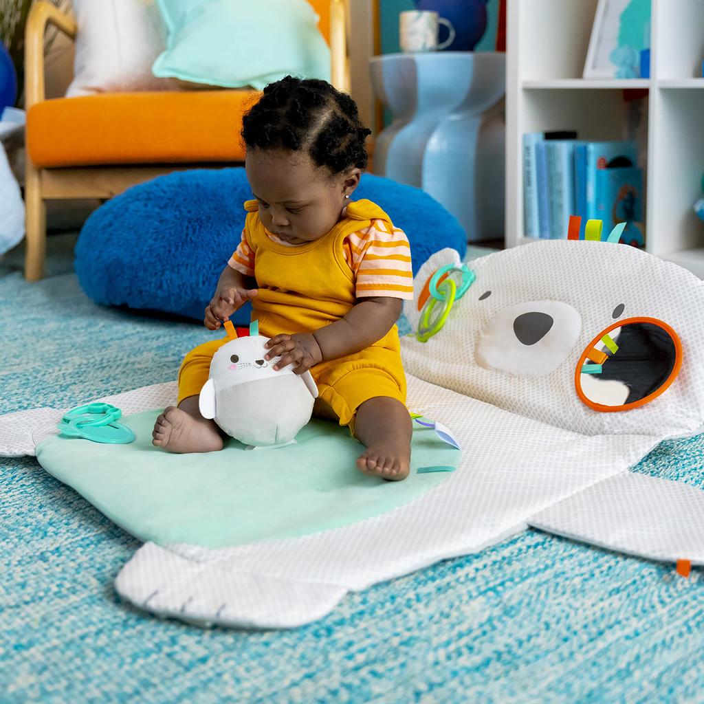 Bright Starts Tummy Time Prop Play Месяцы белого медведя и Лежание на животе Сидя Обучение кончиков пальцев Игра с руками 10841 и [0 вверх]