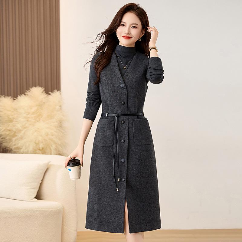 2025 Spring High-End Women's Fashion Two-Piece Set: Elegant Slimming Shirt & Vest Dress ME1861