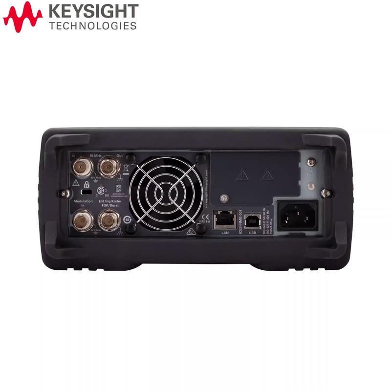 Генератор сигналов произвольной формы Keysight 33611A 33612A/33622A/33621A