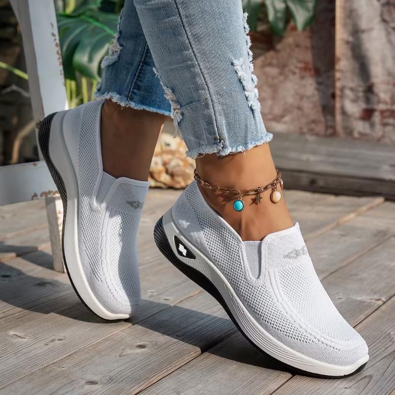 Летние новые женские кроссовки с вырезами, повседневные дышащие туфли для ходьбы без застежек, легкие уличные туфли на плоской подошве