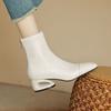 Белые короткие ботинки с квадратным носком женские зимние бархатные 2025 осень новые на толстом каблуке ботинки-носки эластичные тонкие ботинки в зарубежном стиле