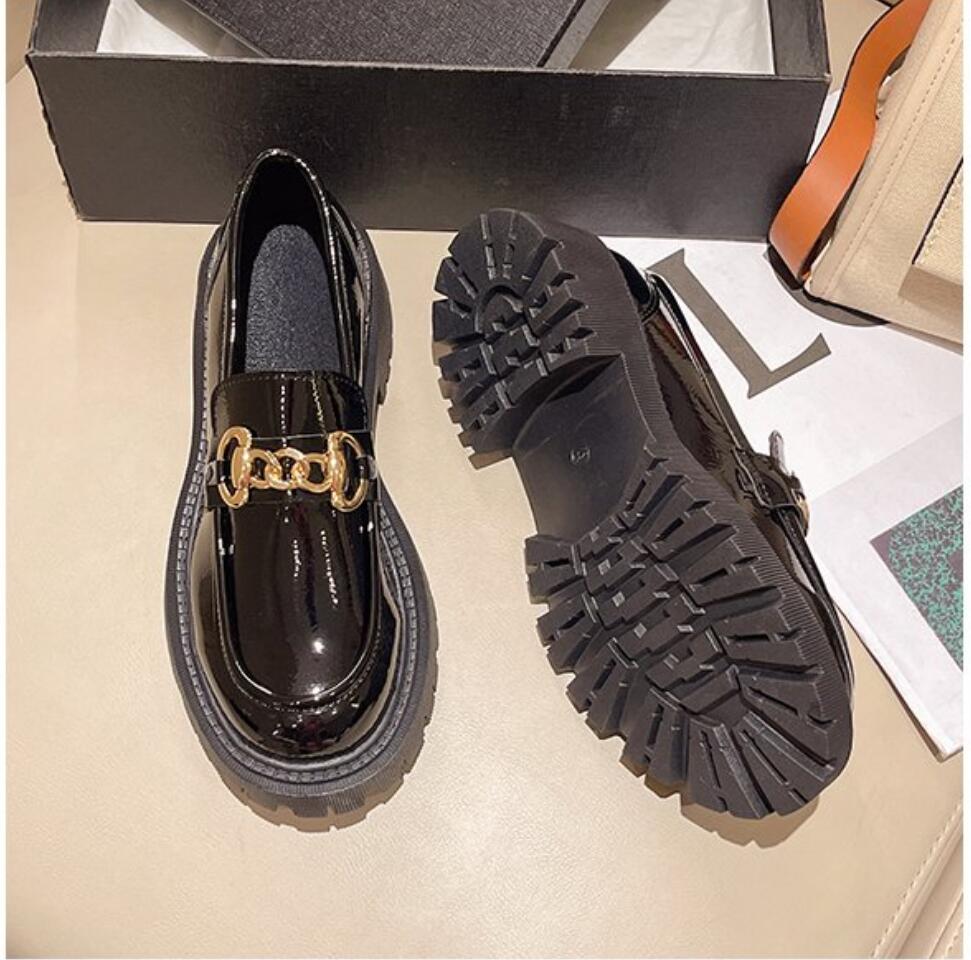 Мода 2024 Женские Весенние Новые Черные Туфли на Плоской Платформе Женские Лоферы Слипоны Туфли-лодочки Металлический Дизайнерский Повседневный Кожаный Оксфорды