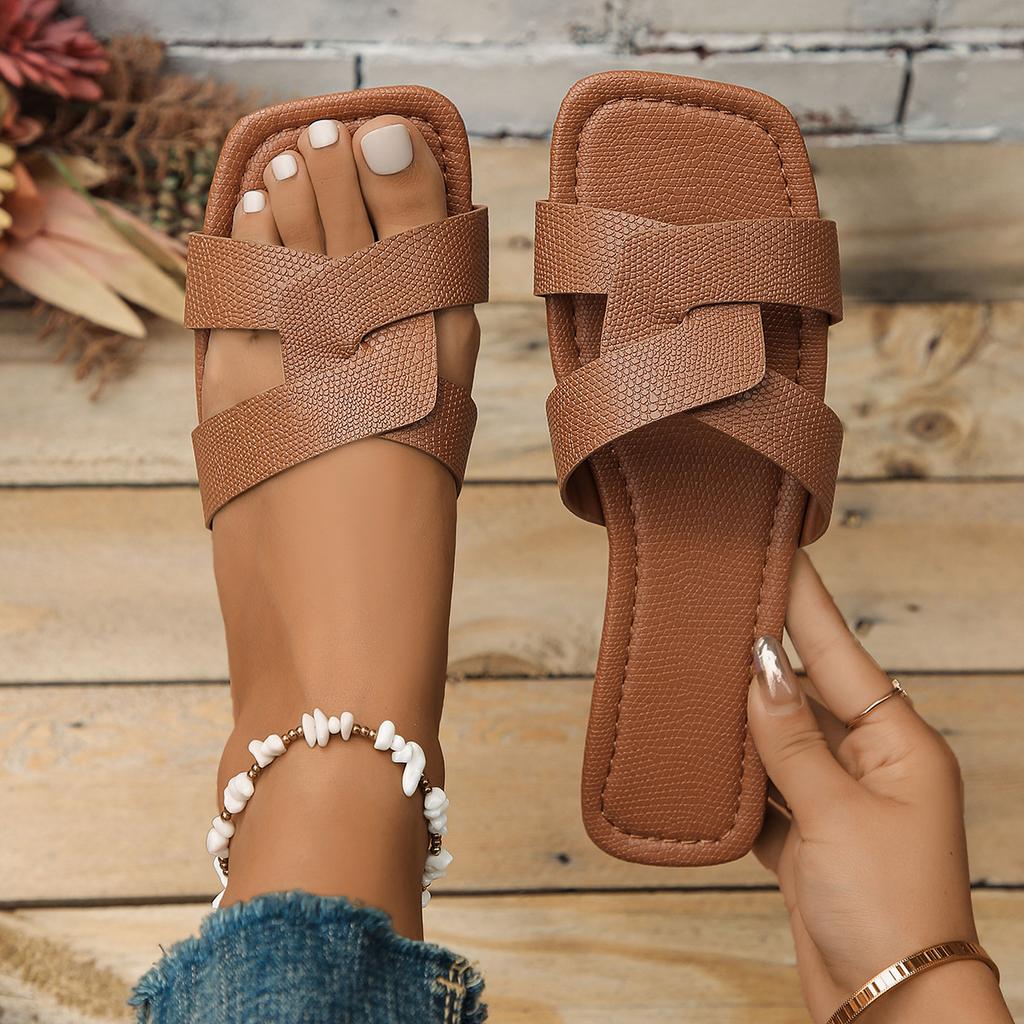 Женские летние сандалии 2025 года с квадратным носком и плоским дном, женские ленивые пляжные туфли большого размера, мода