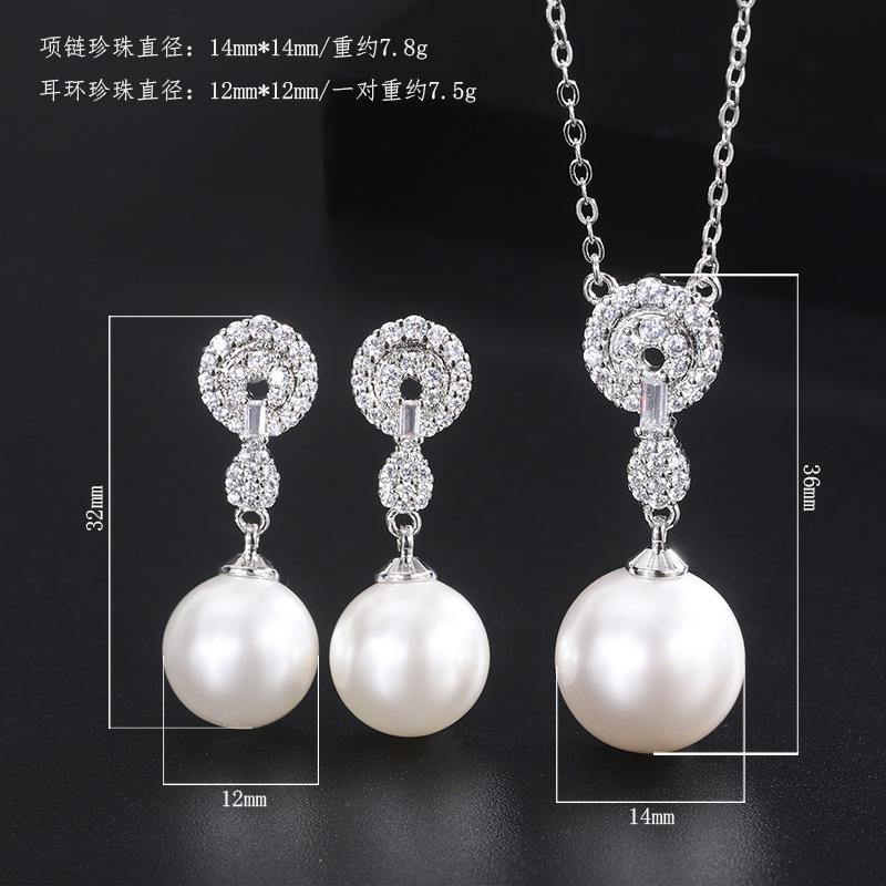Shell Pearl Earrings White Necklace Pendant Two-piece Set Retro Design Atmospheric Women