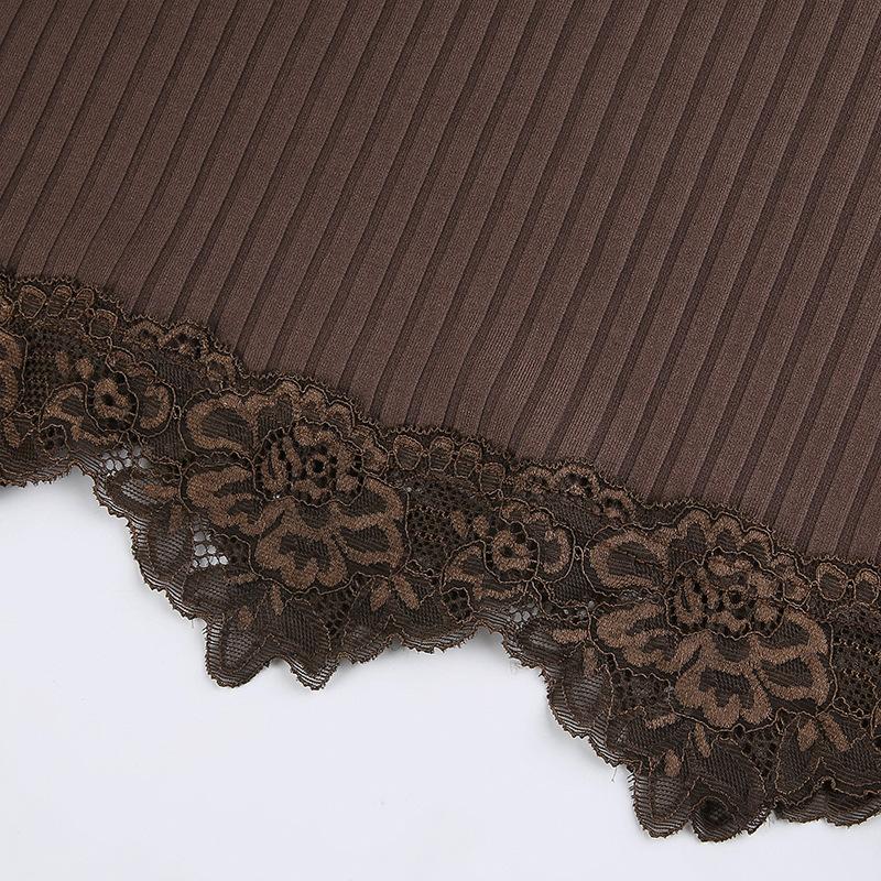 Готические базовые облегающие женские майки в стиле гранж, панк, черные, повседневные укороченные топы с кружевной отделкой, в рубчик с открытой спиной, альтернативная одежда, летняя одежда