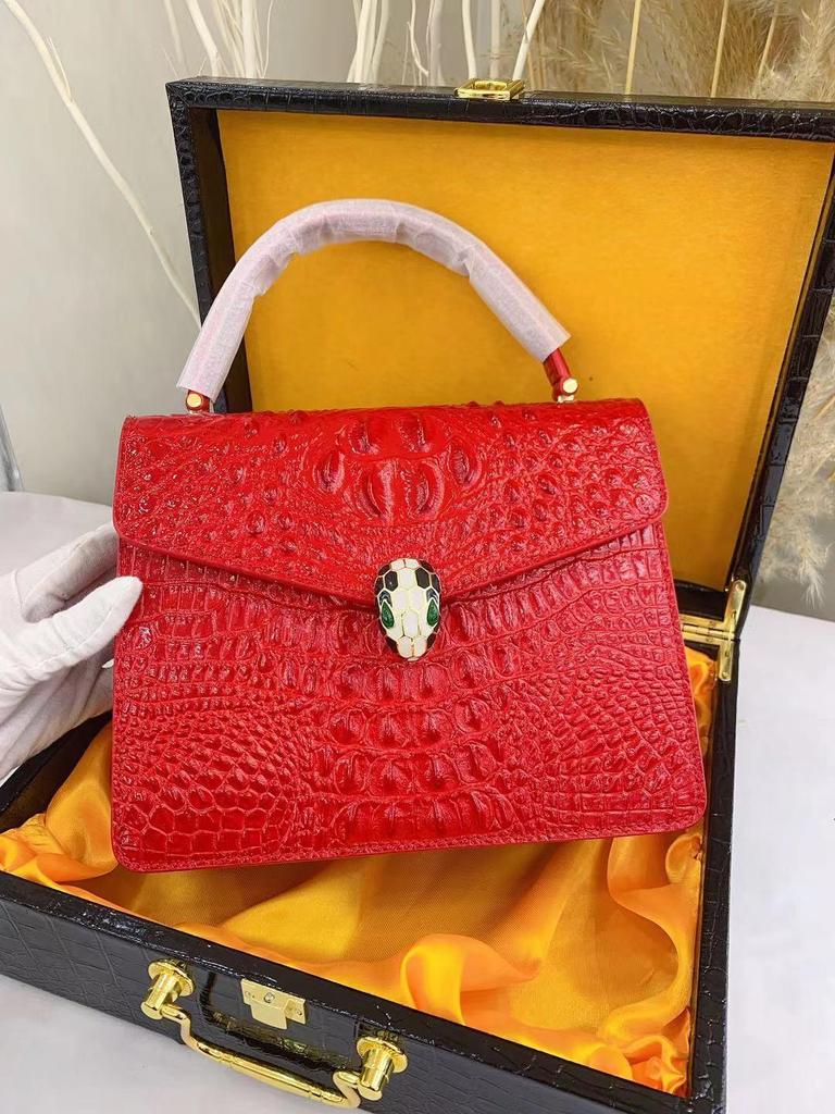 Женские сумки из натуральной кожи с крокодиловым узором - высококачественные фактурные сумки-мессенджеры