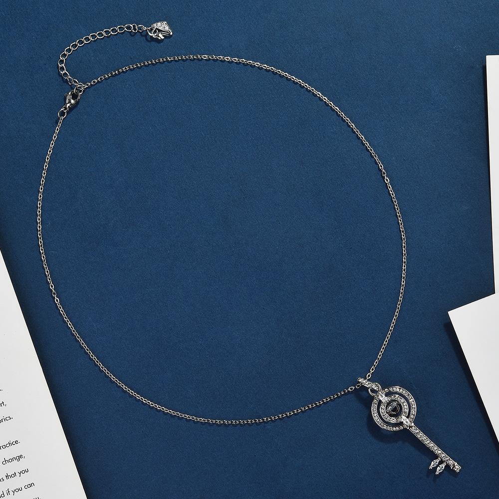 Beating Heart Key Necklace Female Fashion Personality Crystal Smart Collarbone Chain Female Cool