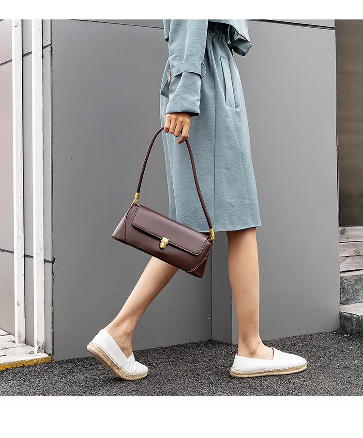 Сумка-багет в стиле ретро 2025 года для ношения под мышкой: Универсальная высококлассная наплечная сумка-коробка