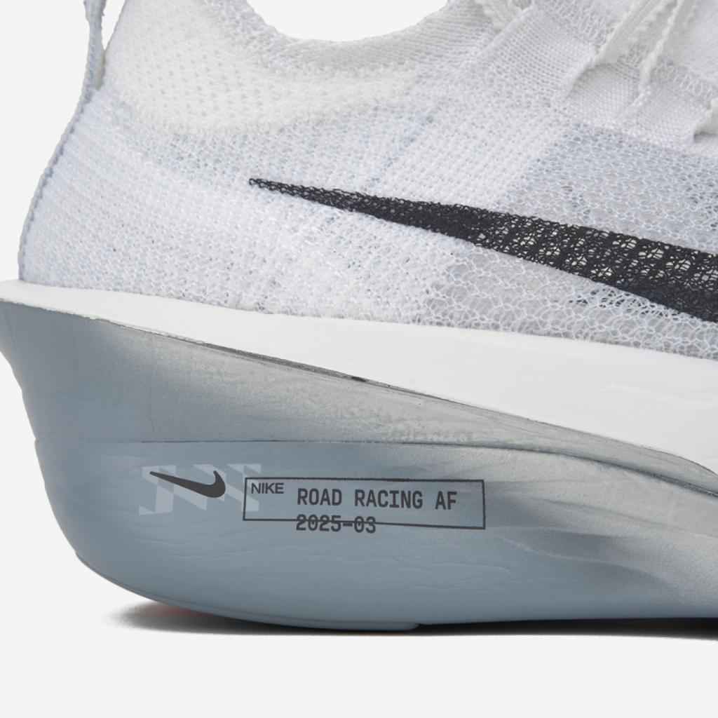 Nike Кроссовки Air Zoom Alphafly NEXT% 3 Gridiron для мужчин Белый Чистый платиновый FD8311-101