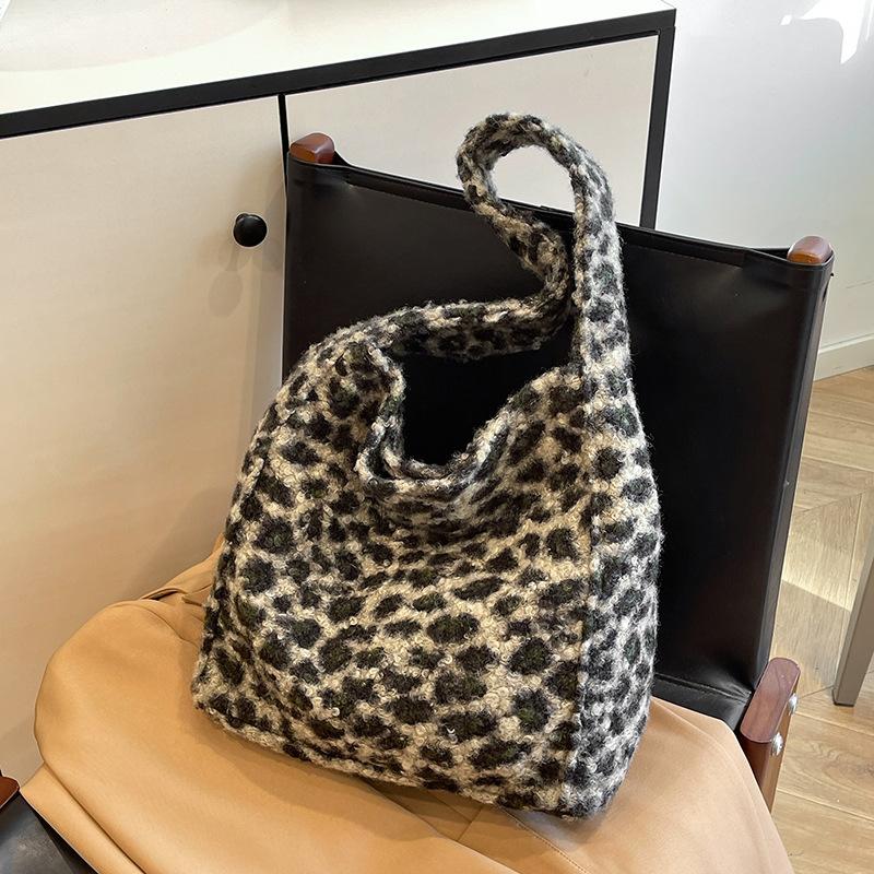 Bag Women'S Fashion Imitation Lamb Plush Large Capacity Shoulder Bag Leopard Print Tote Bag